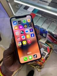 A picture of iPhone X 470 000 64GB STORAGE NO FACE ID SWAP
