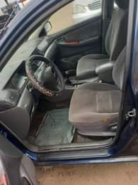 A picture of 2004 Toyota corolla manual drive no battery buy and put