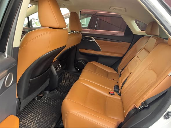 A picture of RX 350 2021 Foreign Used