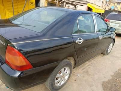 A picture of 2003 TOYOTA COROLLA SEDAN