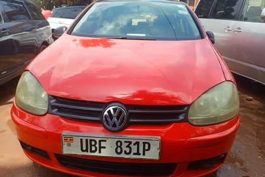 A picture of GOLF5 15.5M CALL 0759.65.47.86