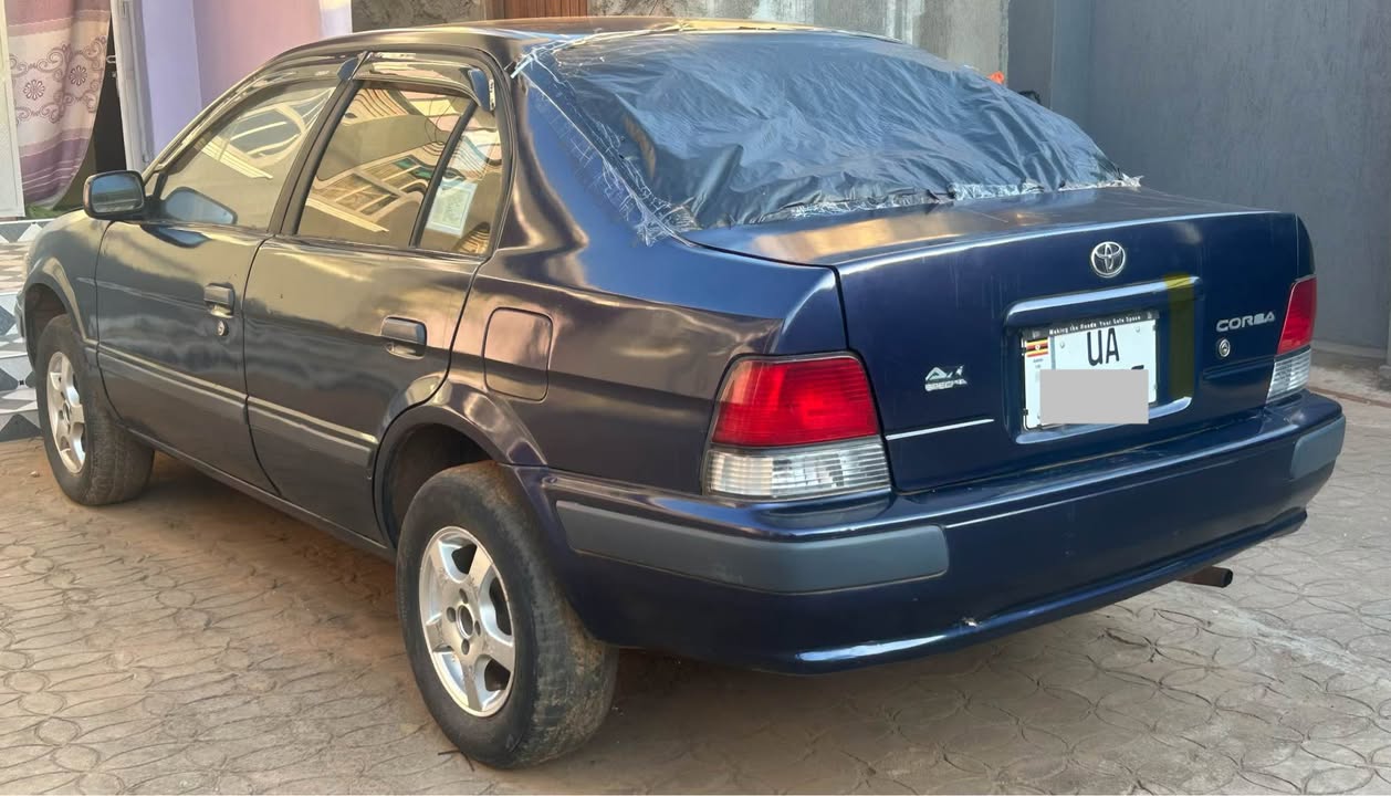 A picture of TOYOTA CORSA