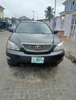 A picture of Lexus RX330