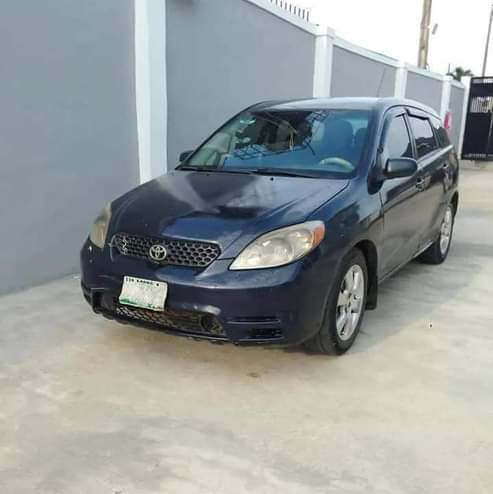 A picture of 2004 Toyota Matrix