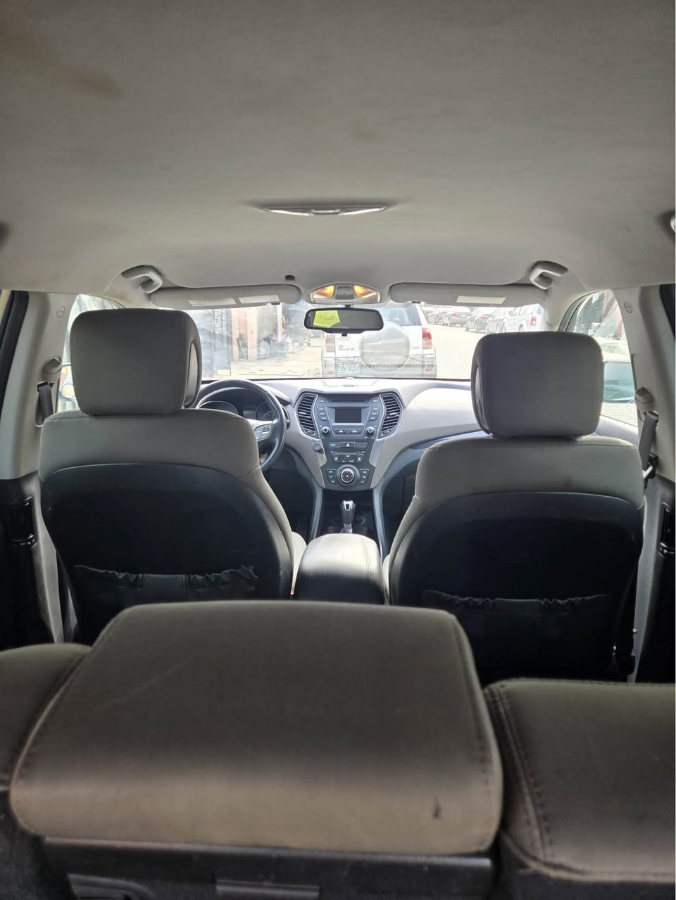 A picture of Toks 2014 Hyundai Santa Fe base model