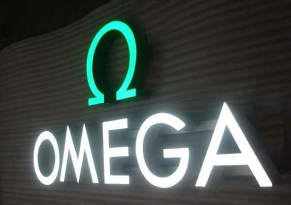 A picture of 3D business signs