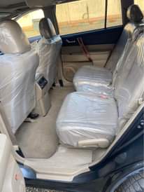 A picture of Toyota Highlander limited edition