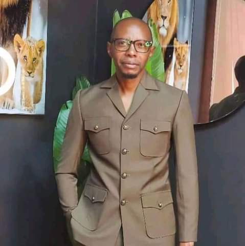 A picture of African wear Caftans ... Suits for all occasions.. weddings birthdays