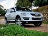 A picture of VW Touareg model 2009