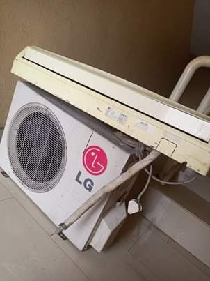 A picture of LG AIR CONDITIONER