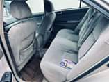 A picture of Toyota Camry 06 model V6