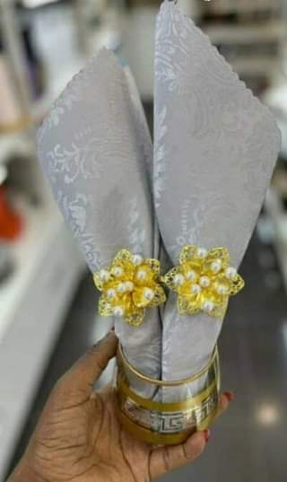 A picture of NAPKIN vitambaa vya kufutia wakati wa kula 25000
