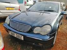A picture of Mercedes Benz Compressor