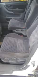 A picture of Super sharp first body 99 honda crv Untampered engine Excellent