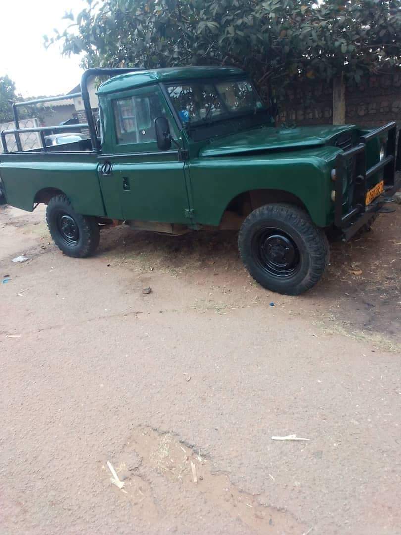 classifieds/cars landrover