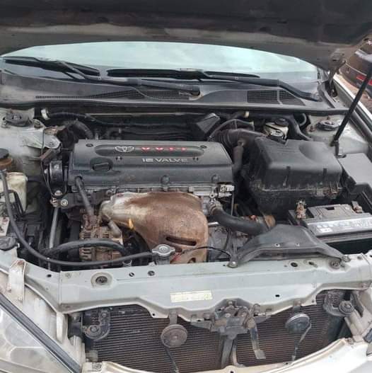 A picture of 2004 Toyota Camry 2.4