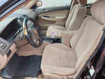A picture of Honda discussion continue for sale 4 plug Engine gear and