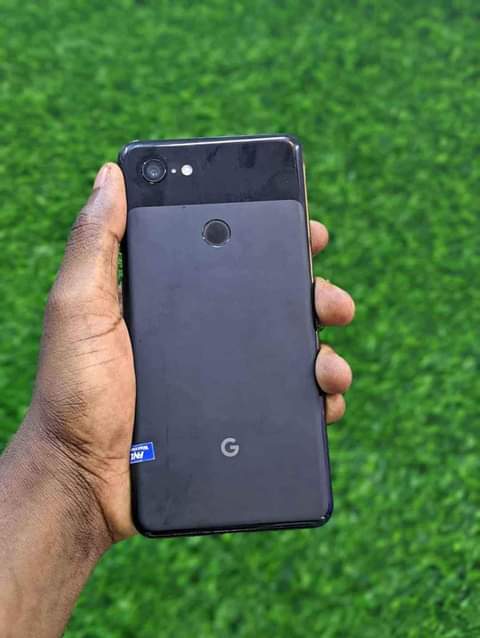 A picture of Google pixel 3 xl