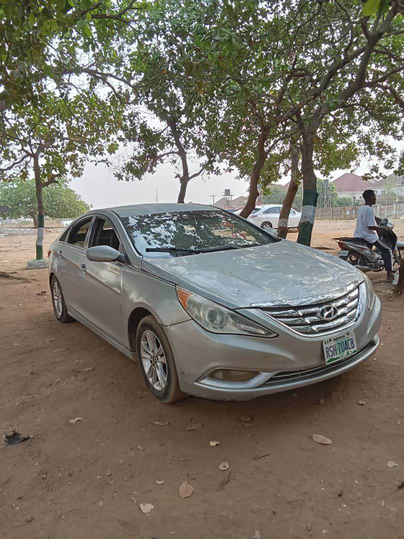 A picture of Distress Sale 2012 Hyundai Sonata keyless