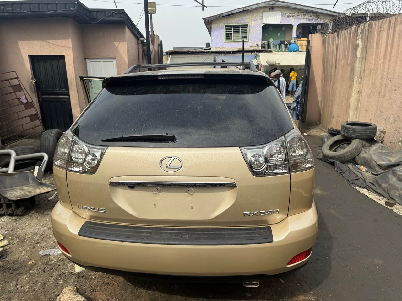 A picture of Nigeria used Lexus Rx 350