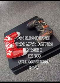 A picture of PS4 SLIM NA CONTROLLERS NEW CUSTOM