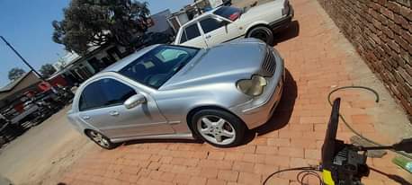 cars under 4000