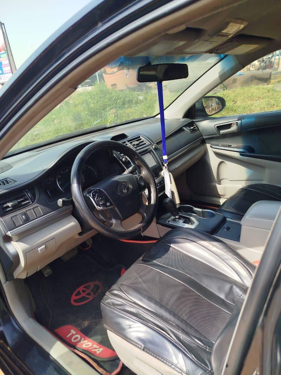 A picture of 2013 Toyota Camry