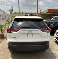 A picture of TOYOTA RAV4