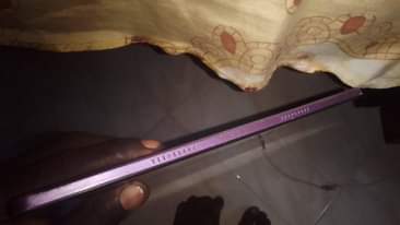 A picture of Cm8000 tab 256g 6gb ram60000mh 5g still good no cracks