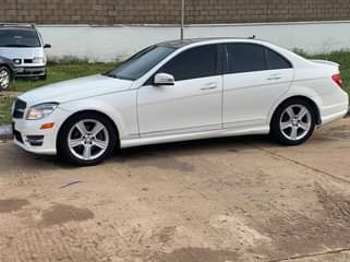 A picture of Distress sales Mercedes Benz C300 Non4matic 2010model first body Ac