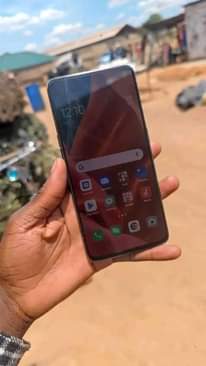 A picture of Leo nakuletea bonge moja la machine oppo k10x 5g