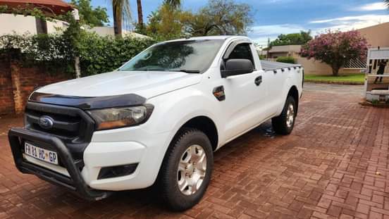 bakkies A.