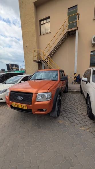 A picture of Ford Pikap Dabokibin Ipo Dar bei imepoa mil 14 9