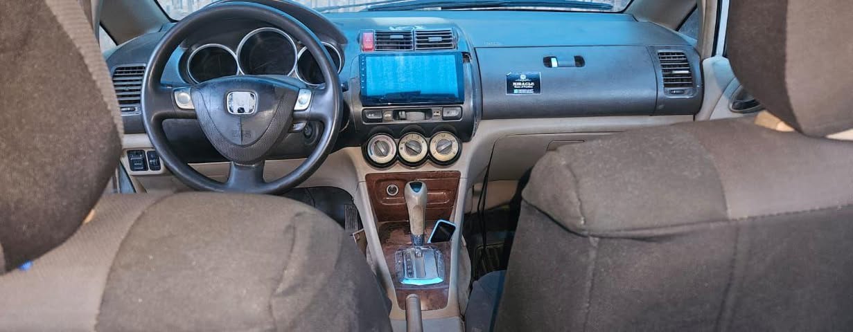 A picture of 2006 Honda City city