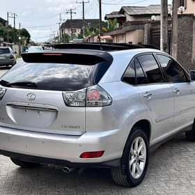A picture of Foreign Used Lexus Rx350 full Option Year 2009 Keyless Sensors