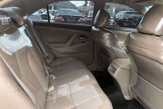 A picture of TOYOTA CAMRY V4 2008