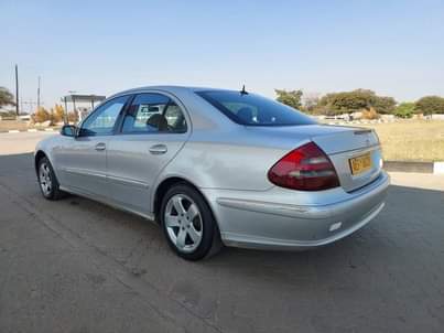 classifieds/cars mercedes