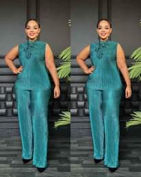 A picture of Dress Whosale.