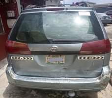A picture of BUY TOW ASAP 2005 TOYOTA SIENNA ENGINE IS BAD Knocking