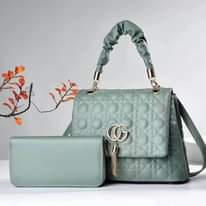 A picture of Handbags mzigo mpya 