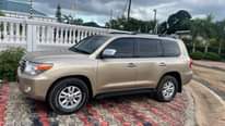 A picture of Toyota LandCruiser V8 2011