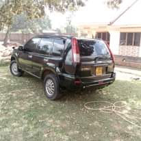 A picture of NISSAN X trail