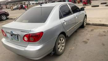 A picture of 2006 Toyota Corolla at top notch everything working perfectly fine