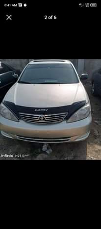A picture of Toyota Camry 0 4 x l e