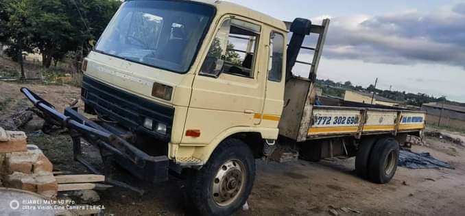 classifieds/cars nissan