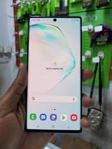A picture of SAMSUNG GALAXY NOTE 10 USED FROM DUBAI CLEAN SOME TIME