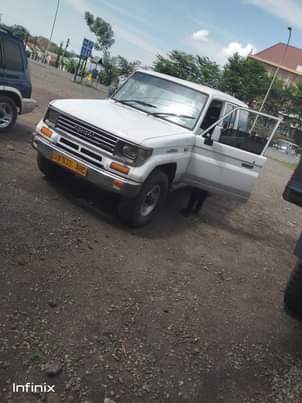 A picture of prado 0767410504 0699131881