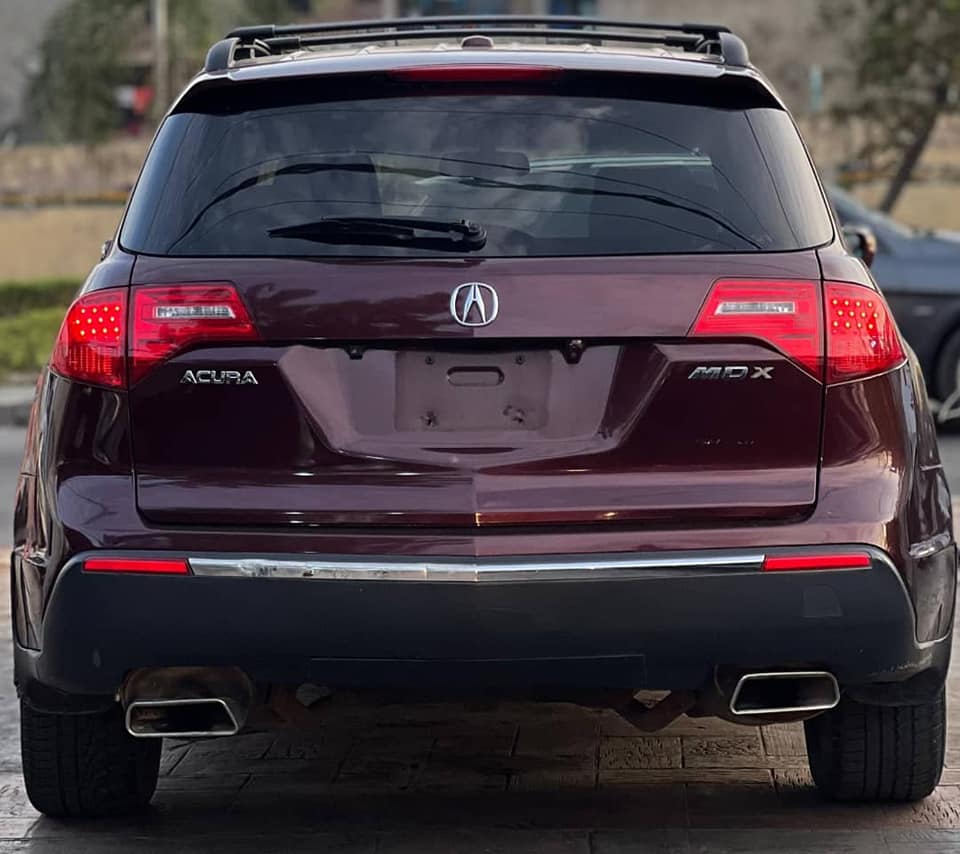 A picture of Acura MDX 2010 08020708879
