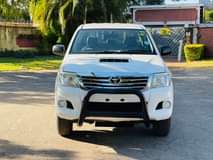 used toyota hilux