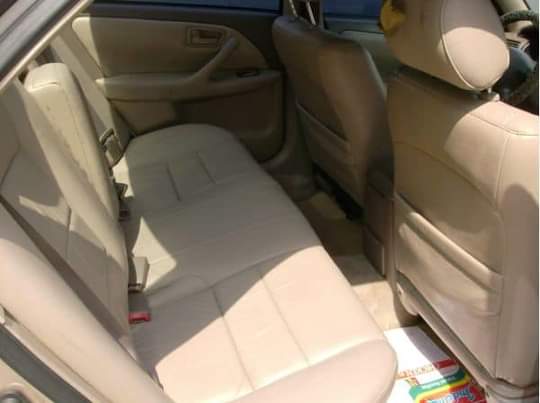 A picture of TOYOTA CAMRY